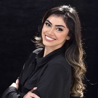 Franciele Maya
