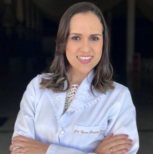 Dra. Cinara Dourado Pereira Correia Santos