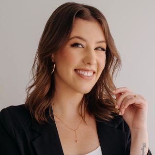 Dra. Fernanda Sozo