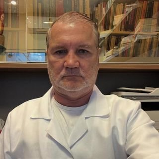 Prof. Julio César Silveira