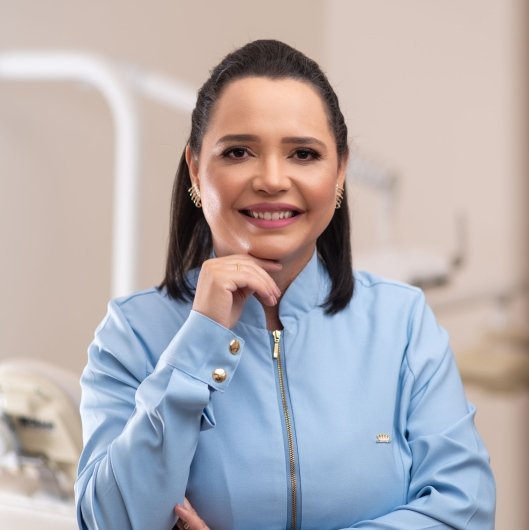 Dra. Vanessa Nunes Godoi Ferreira