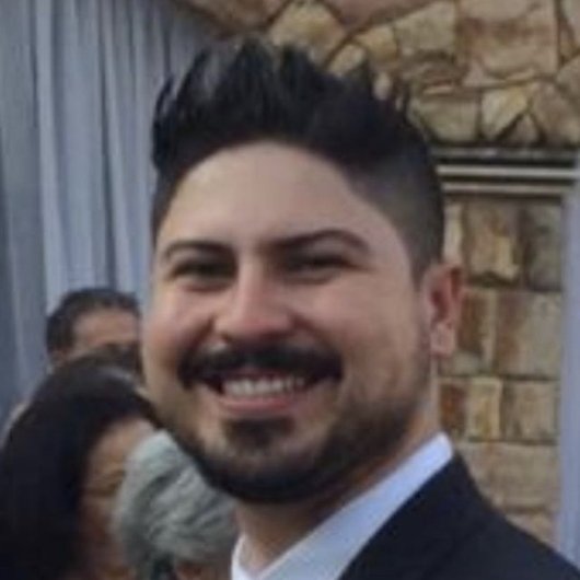 Dr. Eduardo Vilela