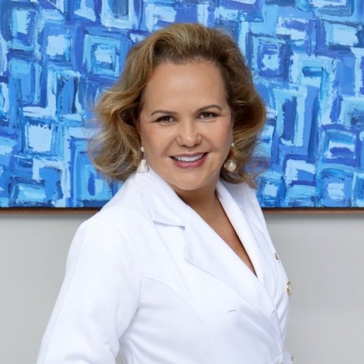 Dra. Aparecida Carvalho