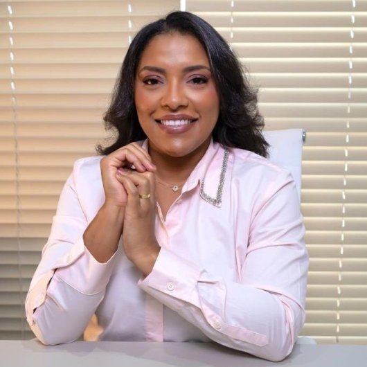 Dra. Leylla Alves