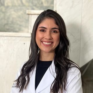 Dra. Carla Campos