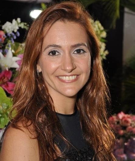 Dra. Fernanda Baleeiro Neves