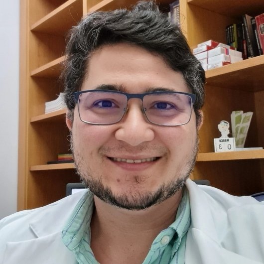 Dr. Humberto Baeta