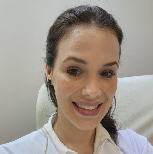 Dra. Jéssica Damke