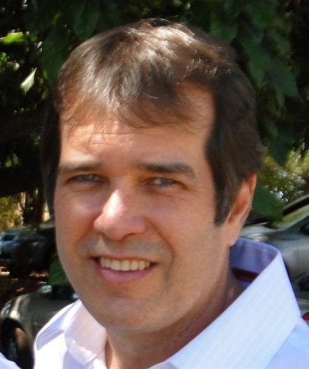 Dr. Alvaro Luis Ribeiro de Paula