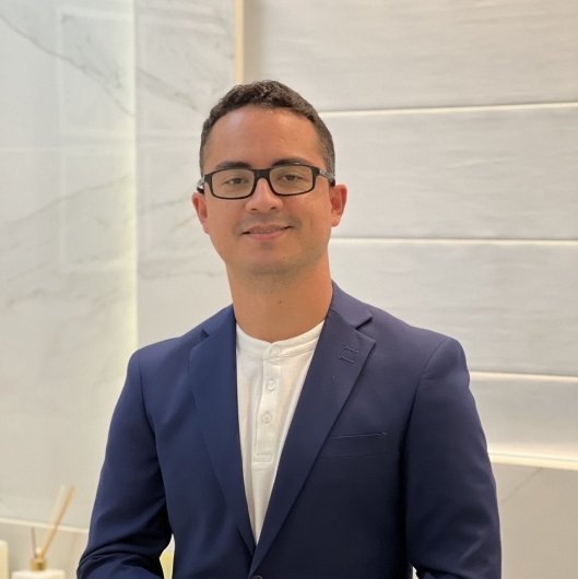 Dr. Denis Ferreira De Borba