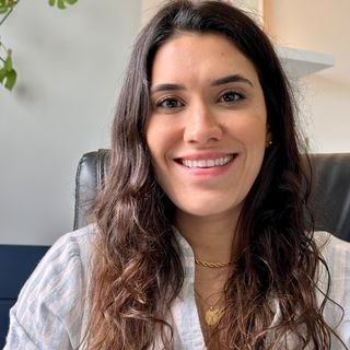 Verônica Mangili
