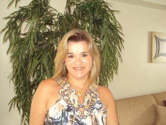 Dra. Ana Tereza Veloso Costa