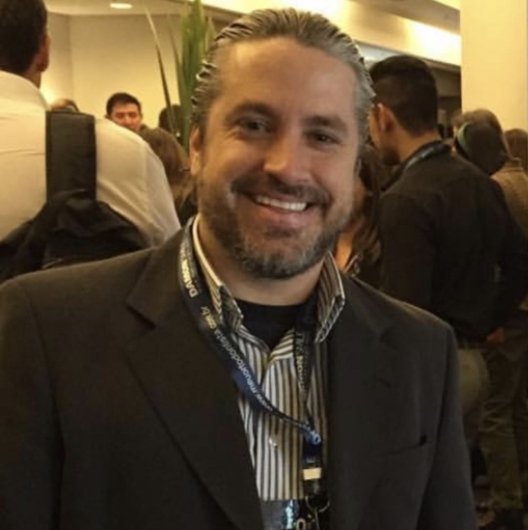 Dr. Roberto Parisi Ribeiro