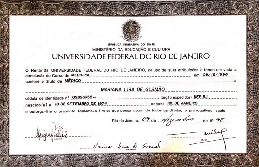 Dra. Mariana de Gusmão Nunes