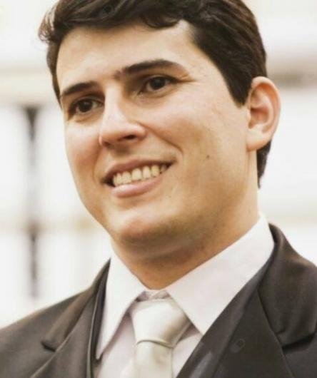 Dr. Dário Santuchi