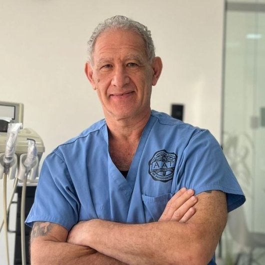 Dr. Bernardo Rojz