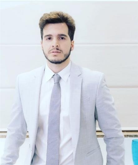 Dr. Victor Bechara