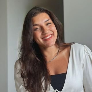 Ana Letícia Araújo
