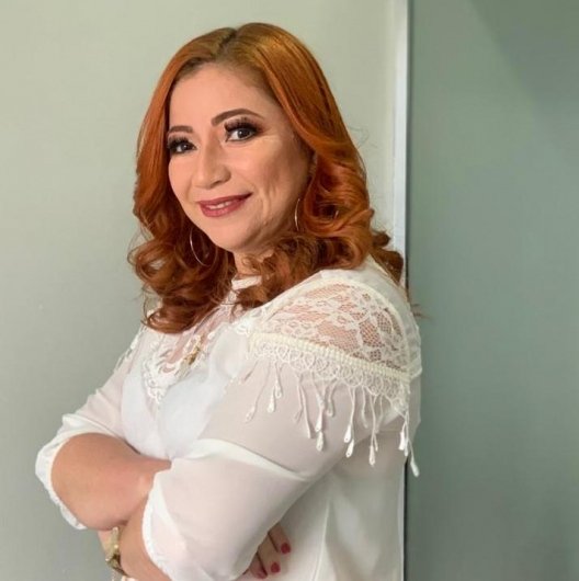 Dra. Rosana Leite