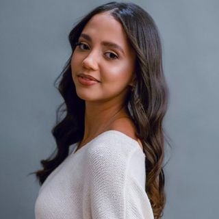 Dra. Ellen Vitória