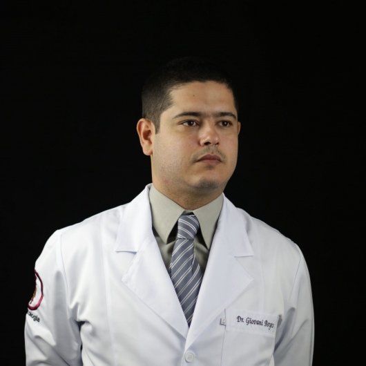 Dr. Giovani Borges