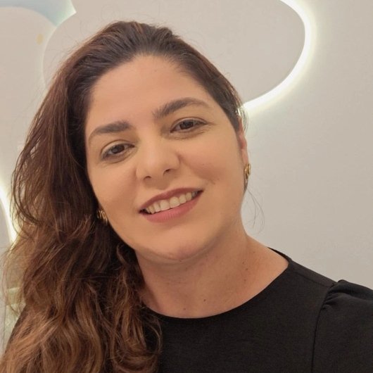 Prof. Carolina Macedo