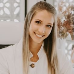 Dra. Elise Levinski