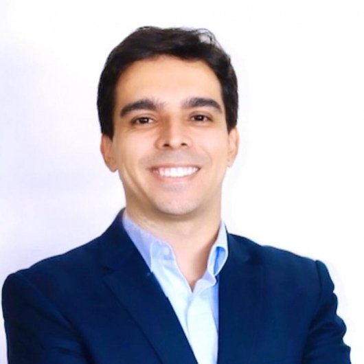 Dr. Gabriel Augusto Vieira Morais de Oliveira