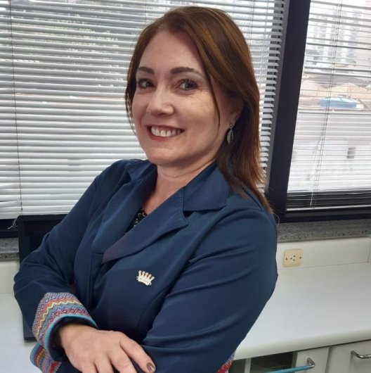 Dra. Franciane Pinheiro