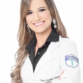 Dra. Camila de Araújo Simões
