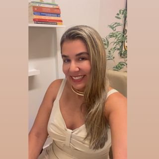 Luciana Bandeira Campos de Oliveira