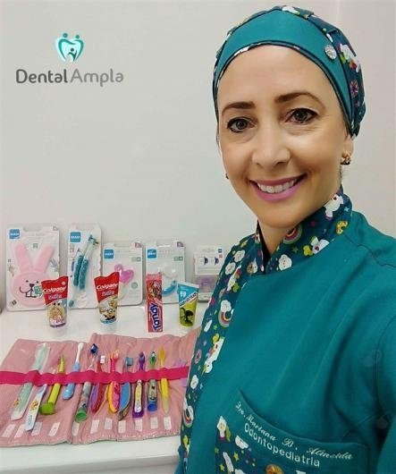 Dra. Mariana Buj Almeida