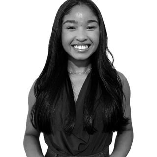 Dra. Nicole Vieira