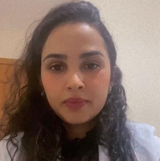 Dra. Cynthia Pereira Gonçalves