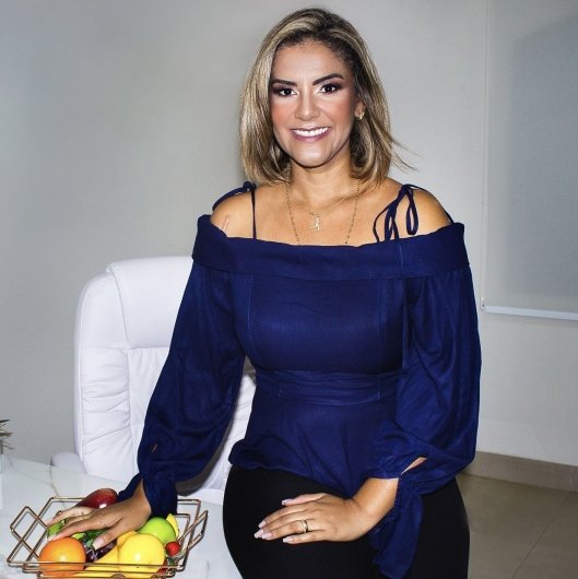 Flávia dos Santos Reis Melo