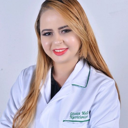 Dra. Eva Géssica Mello de Amorim