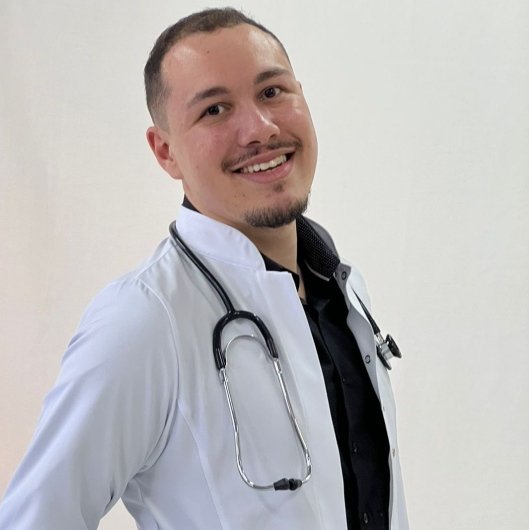Dr. Welinton Fernande