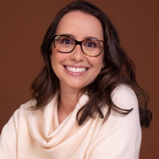 Dra. Andressa Junqueira Osorio