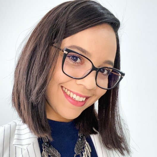 Dra. Lidyane Lopes