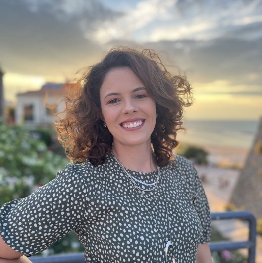 Dra. Laura Carolina Vida Ferreira