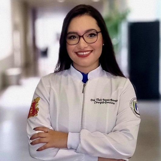 Dra. Thaís Passos Barreto