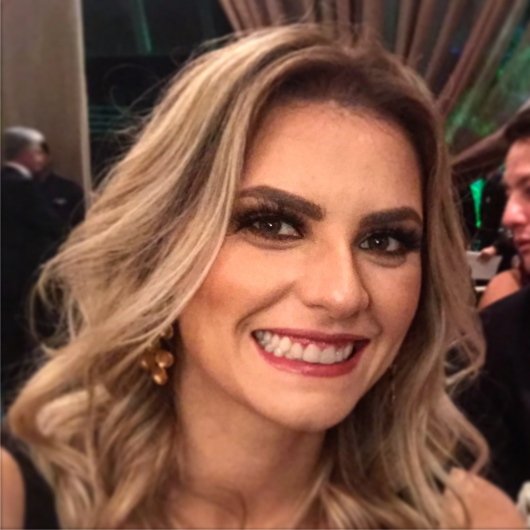 Dra. Angélica Carvalho Moya