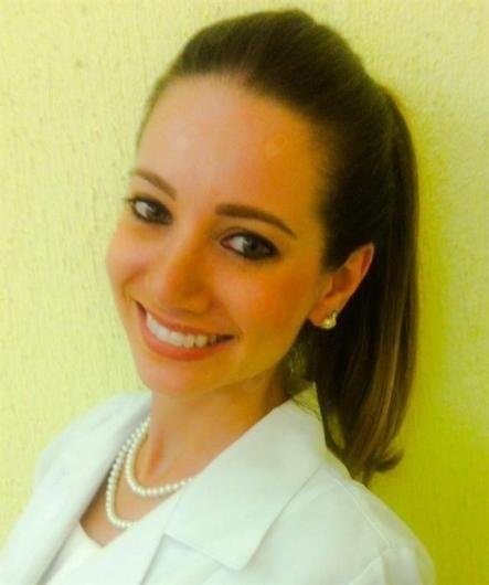 Dra. Bruna Theodoro Tagliari Cury