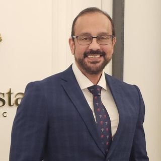 Dr. Luís Cláudio Teixeira