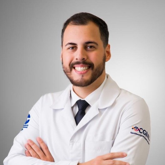 Dr. Ricardo Castilhos Barcellos de Menezes