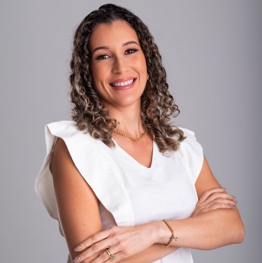 Dra. Ana Flávia Freire