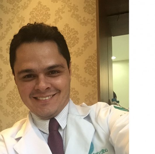 Dr. Américo Peixoto de Carvalho Neto