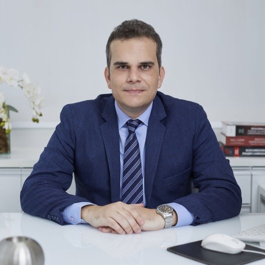 Dr. Flávio Henrique A. de Castro