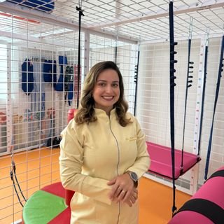 Dra. Juliana Assis