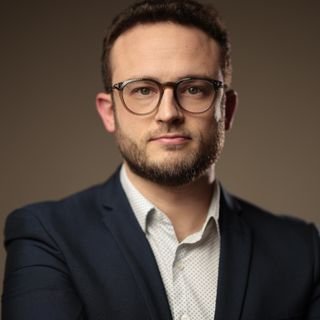 Dr. William Nesi
